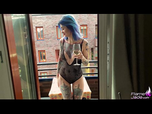 ❤️ Enorm tjej som suger med en gupp och knullar passionerat under öppen himmel Sex at sv.sexarxiv.ru ❌